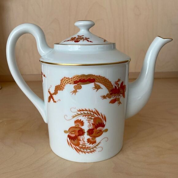 VINTAGE RAYNAUD CERALENE LIMOGES FRANCE 'DRAGON RED' TEAPOT - Picture 3 of 10